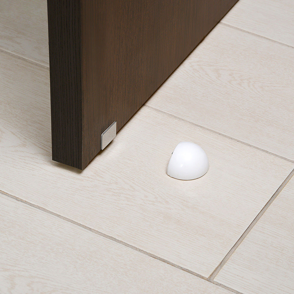 Tope Puerta Adhesivo con Imán Retenedor Blanco - Imagen 3